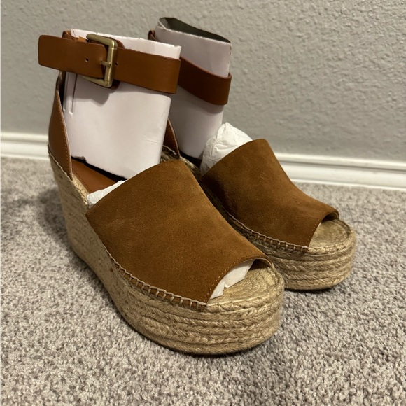 Marc Fisher LTD Women's Adalyn Espadrille Wedge